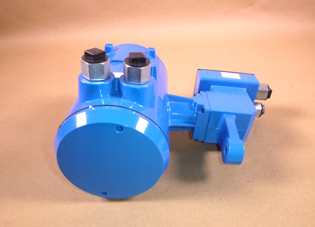 Krohne IFC 080/F/MP Signal Converter Flowmeter 3600000 Pulse / hr. 120V 4-20mA | Electrical MRO Replacement Parts &amp; Components and Commercial Electrical Supplies Company