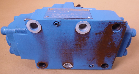 Vickers F3-DG5S-8-2C-T-M-FTWL-B5-30 Control Valve DG4V-3S-6C-M-FTWL-B5-60 | Industrial MRO Replacement Parts, Manufacturing Machine Parts & Components, Heavy Equipment Parts Supplier