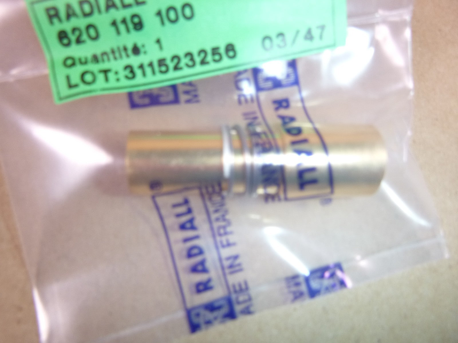620119100 RADIALL Size 1 (T CAS) Socket Coaxial Contact For RG225RG393 Cable | Electrical MRO Replacement Parts &amp; Components and Commercial Electrical Supplies Company