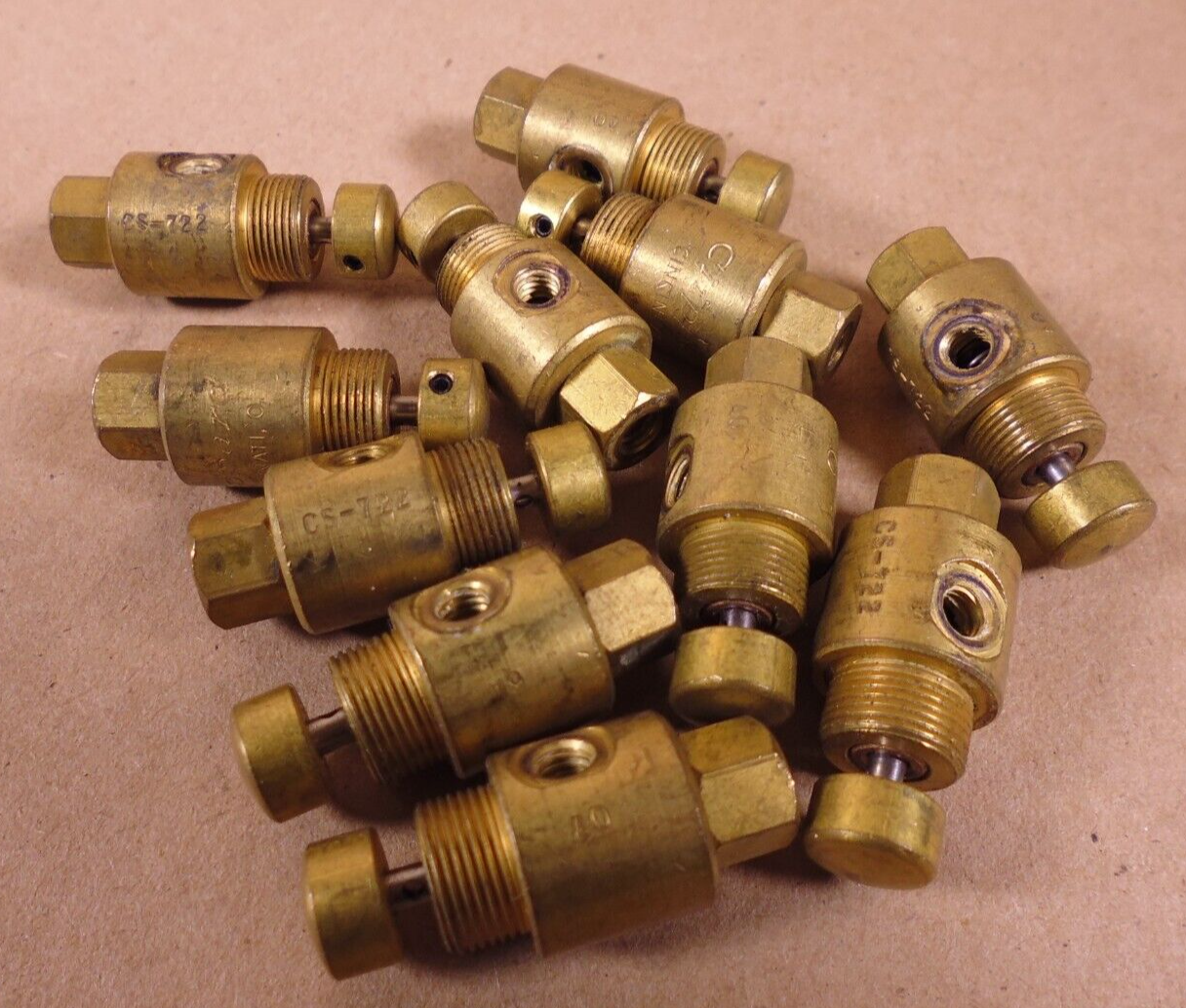 (Lot of 11) Clippard CS-722 Actuator Valve CS722 | Industrial MRO Replacement Parts, Manufacturing Machine Parts &amp; Components, Heavy Equipment Parts Supplier