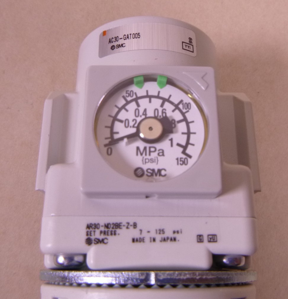 NEW SMC AC30-GAT005 Pneumatic Regulator 0-150 PSI 0-1MPa 1/4"NPT