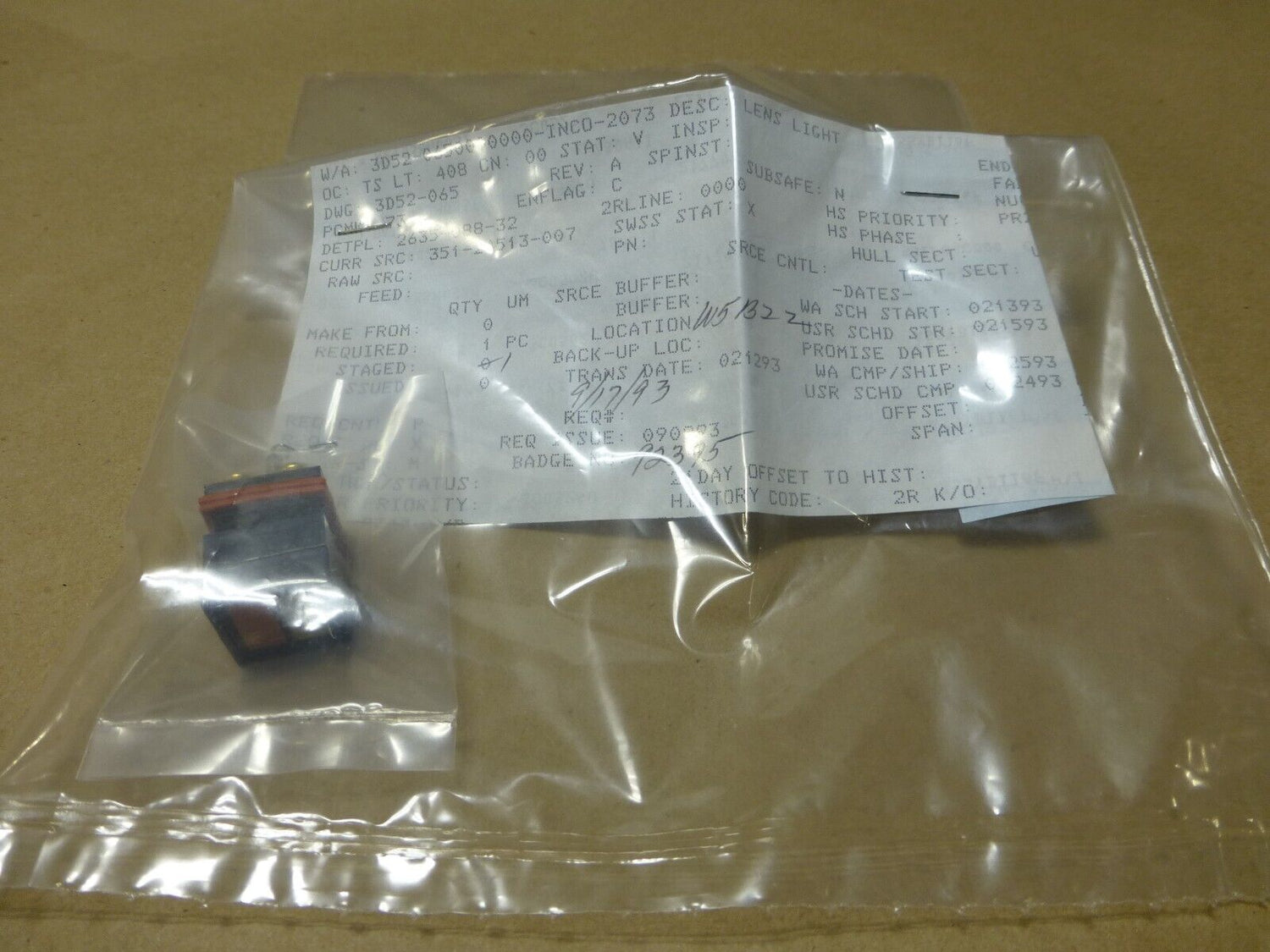 Eaton 351-24513-007 Light Lens , 6210-01-262-8548 | Electrical MRO Replacement Parts &amp; Components and Commercial Electrical Supplies Company