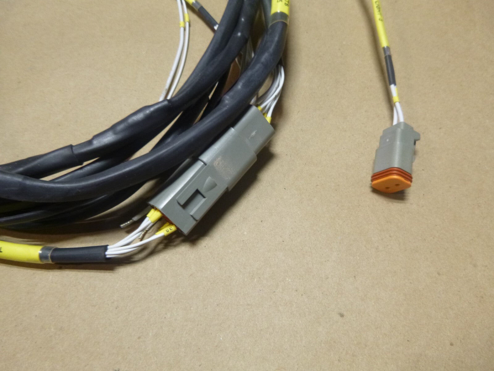 Denel OMC Vehicle Tail Light Wiring Harness R0069362-0114, 6150-01-583-5856 | Replacement Truck Parts, Trailer Accessories, Automobile Supplies, Car Parts &amp; Accessories