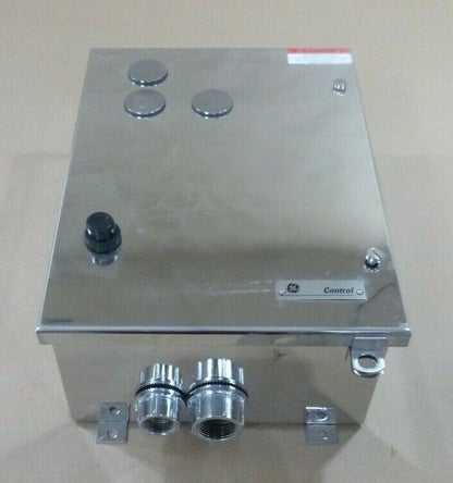 New GE CR309B402 Magnetic Starter Reverser Size 0, 3P 600V 120VAC Coil w/ Nema 4 | Electrical MRO Replacement Parts &amp; Components and Commercial Electrical Supplies Company