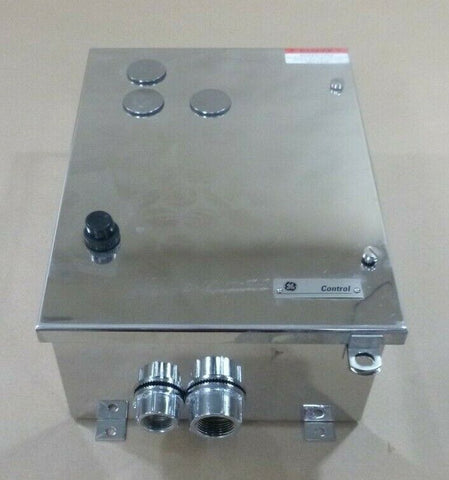 New GE CR309B402 Magnetic Starter Reverser Size 0, 3P 600V 120VAC Coil w/ Nema 4 | Electrical MRO Replacement Parts & Components and Commercial Electrical Supplies Company