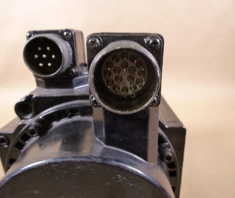 BL-MC100E-20T Okuma Servo Motor 2 KW 133 Volts 133 Hz | Industrial Electric Motors, Pumps & Parts