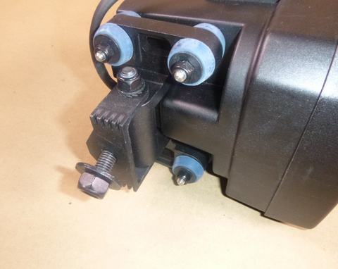 CTP 332-9402 Suspended Mounted Flood Lamp 24 Volt Fits Caterpillar 3329402 | Industrial Tractor Parts Supplier and Surplus Tractor Parts & Accessories