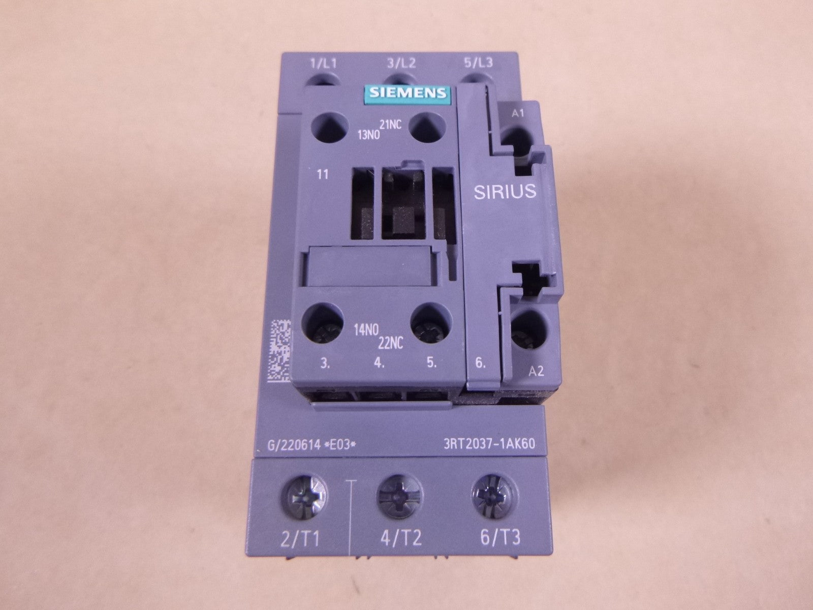 Siemens SIRIUS 3RT2037-1AK60 Contactor 110/120V 50/60Hz , 65A 400V 30kW 1NO 1NC | Electrical MRO Replacement Parts &amp; Components and Commercial Electrical Supplies Company