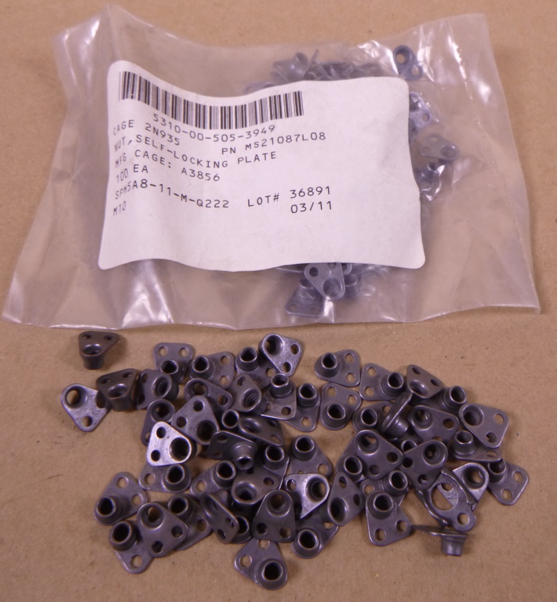 (140x) MS21087L08 , 8-32 x 3/16" Nutplate Nut A-286 , 5310-00-505-3949 | Industrial Replacement Nuts &amp; Bolts Distributor and Machinery Screws &amp; Fasteners Supply
