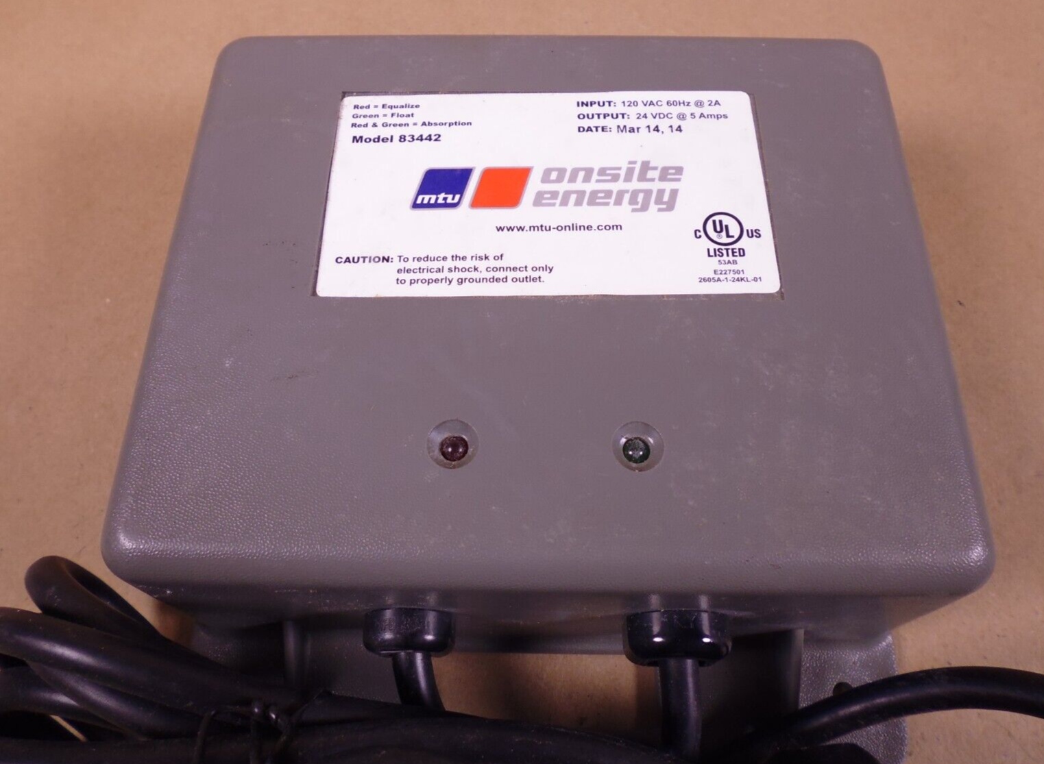 OEM MTU 83442 Onsite Energy Battery Charger , 24VDC @ 5Amp, 120VAC @ 2Amp | Replacement Truck Parts, Trailer Accessories, Automobile Supplies, Car Parts &amp; Accessories