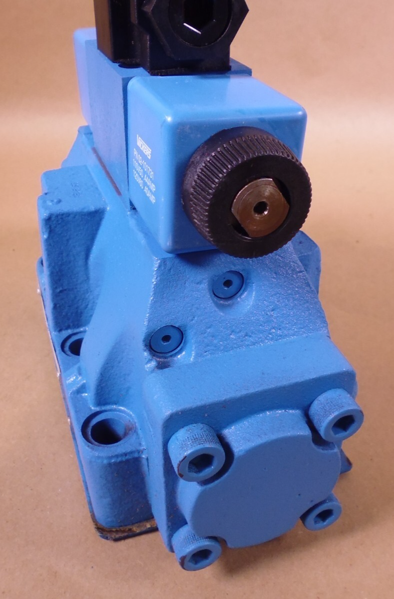 Vickers F3-DG5S-8-2C-T-M-FTWL-B5-30 Control Valve DG4V-3S-6C-M-FTWL-B5-60 | Industrial MRO Replacement Parts, Manufacturing Machine Parts &amp; Components, Heavy Equipment Parts Supplier