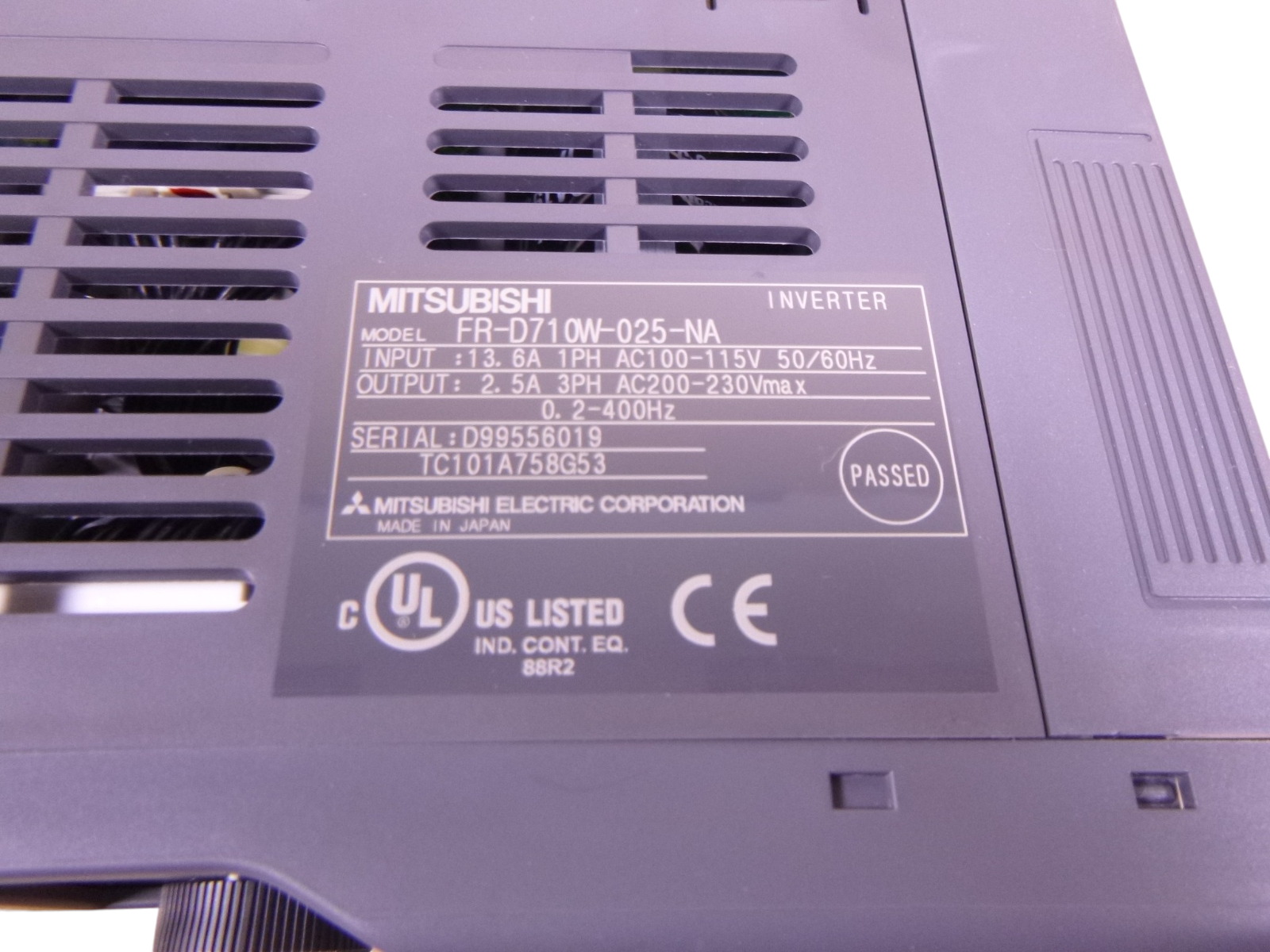 Mitsubishi FR-D710W-025-NA D700 Inverter Drive 1PH 115V Input 3PH 230V 2.5A Out | Electrical MRO Replacement Parts &amp; Components and Commercial Electrical Supplies Company