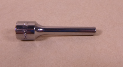 Snap-on Tools USA NOS 1/4" Drive 6-POINT SAE 1/8” DEEP Chrome Socket STM04