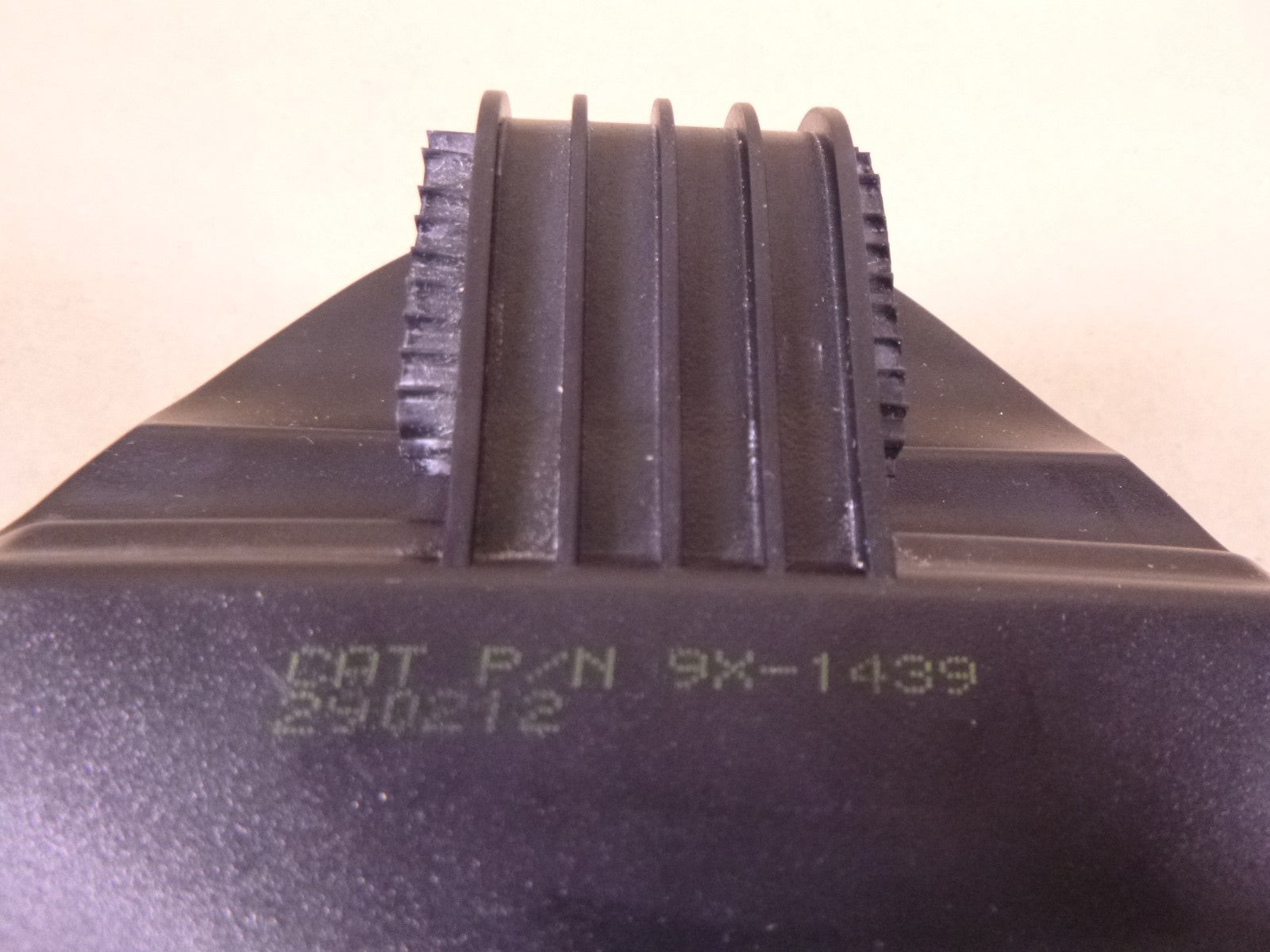 OEM Genuine CAT Caterpillar 9X-1439 Equipment Work Light Lamp 120H 135H 160H *NO HARDWARE* | Industrial Tractor Parts Supplier and Surplus Tractor Parts &amp; Accessories