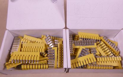 (Lot Of 45) Allen-Bradley 1492-CJJ5-10 Series A Center Jumper Connectors 1492