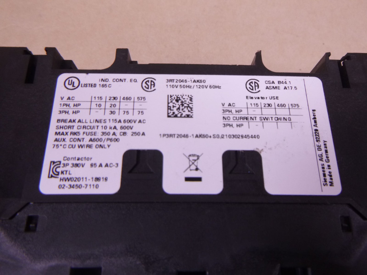 Siemens 3RT2046-1AK60 Contactor 95 Amp 400V 45kW , 110/120V 50/60Hz | Electrical MRO Replacement Parts &amp; Components and Commercial Electrical Supplies Company