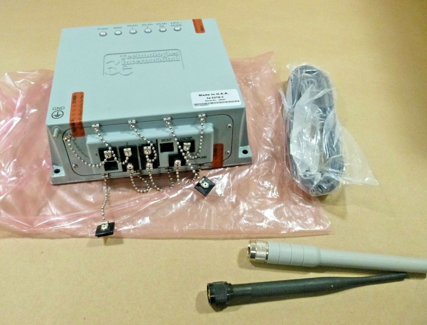 802.11 Dual Radios Bridging Eight Point Secure Ethernet Switch PoE or DC Power | Industrial MRO Replacement Parts, Manufacturing Machine Parts &amp; Components, Heavy Equipment Parts Supplier