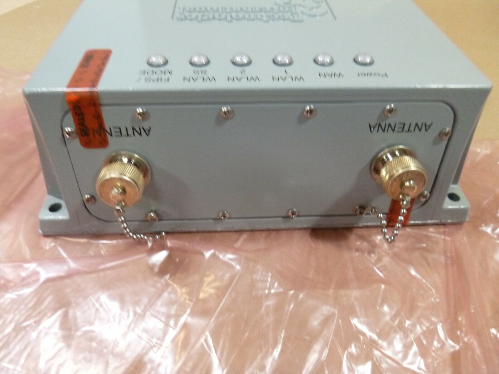 802.11 Dual Radios Bridging Eight Point Secure Ethernet Switch PoE or DC Power | Industrial MRO Replacement Parts, Manufacturing Machine Parts &amp; Components, Heavy Equipment Parts Supplier