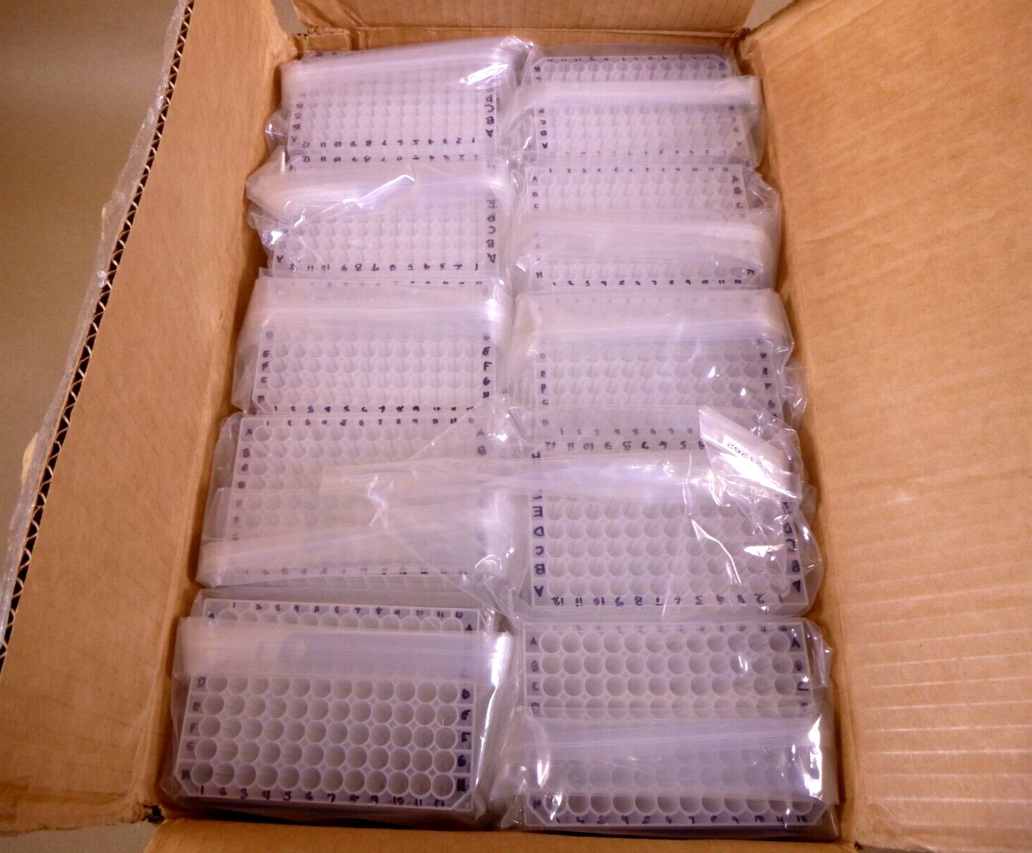 96-Well Polypropylene 2mL Round Well Deep Well Plate, Round Bottom (Case of 50) | Industrial MRO Replacement Parts, Manufacturing Machine Parts &amp; Components, Heavy Equipment Parts Supplier