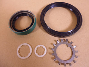 M998 Humvee Modification Kit Geared Hub Seal Kit 2940L0013 , 2590-01-523-1657