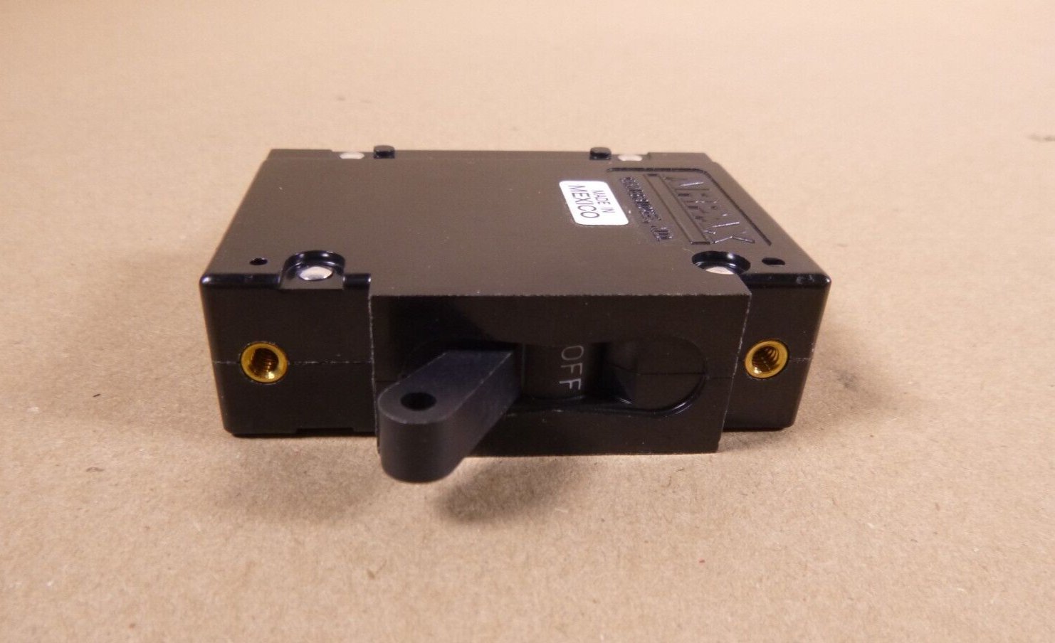 Airpax Sensata APL1-1015-1 Circuit Breaker, Hydraulic, Magnetic, 1 Pole, 30 Amp | Electrical MRO Replacement Parts &amp; Components and Commercial Electrical Supplies Company