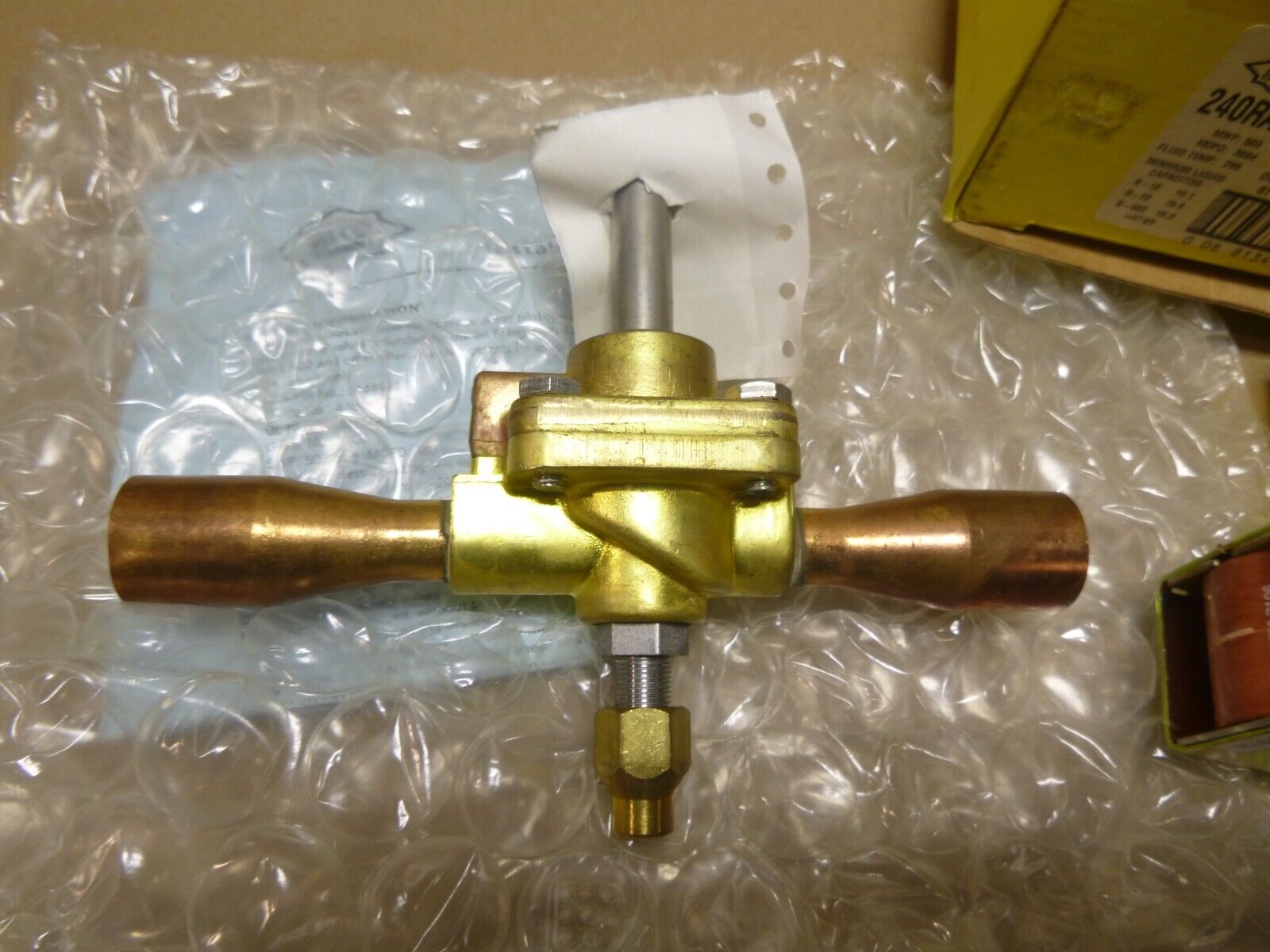 ALCO 7/8" ODF Refrigerant Solenoid Valve w/ Coil – 240RA 8T7M, 24 Vdc Coil | Industrial MRO Replacement Parts, Manufacturing Machine Parts &amp; Components, Heavy Equipment Parts Supplier