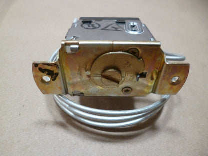 Amana Goodman A/C Temperature Control Thermostat C6396601 | Industrial MRO Replacement Parts, Manufacturing Machine Parts &amp; Components, Heavy Equipment Parts Supplier