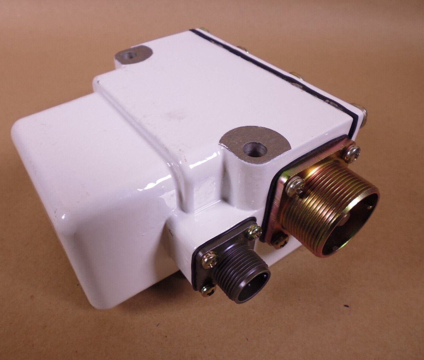 American Durable 11671354 Relay &amp; Housing Assembly , 2920-00-621-1371 | Electrical MRO Replacement Parts &amp; Components and Commercial Electrical Supplies Company