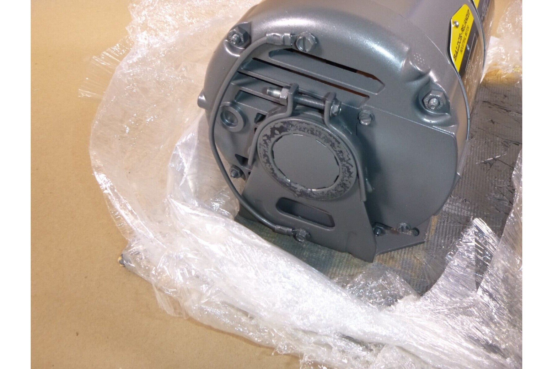 Baldor Electric 3/4 Hp, 1800 Rpm, 56H Frame, 3 Phase, Resilient Base Fan Motor | Industrial Electric Motors, Pumps &amp; Parts