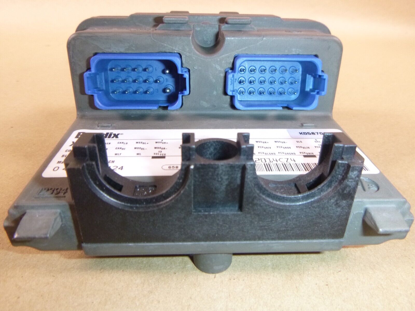 Bendix K058709 EC-60 Premium Frame ECU - K038367 - K062719 - 4251927 | Replacement Truck Parts, Trailer Accessories, Automobile Supplies, Car Parts &amp; Accessories
