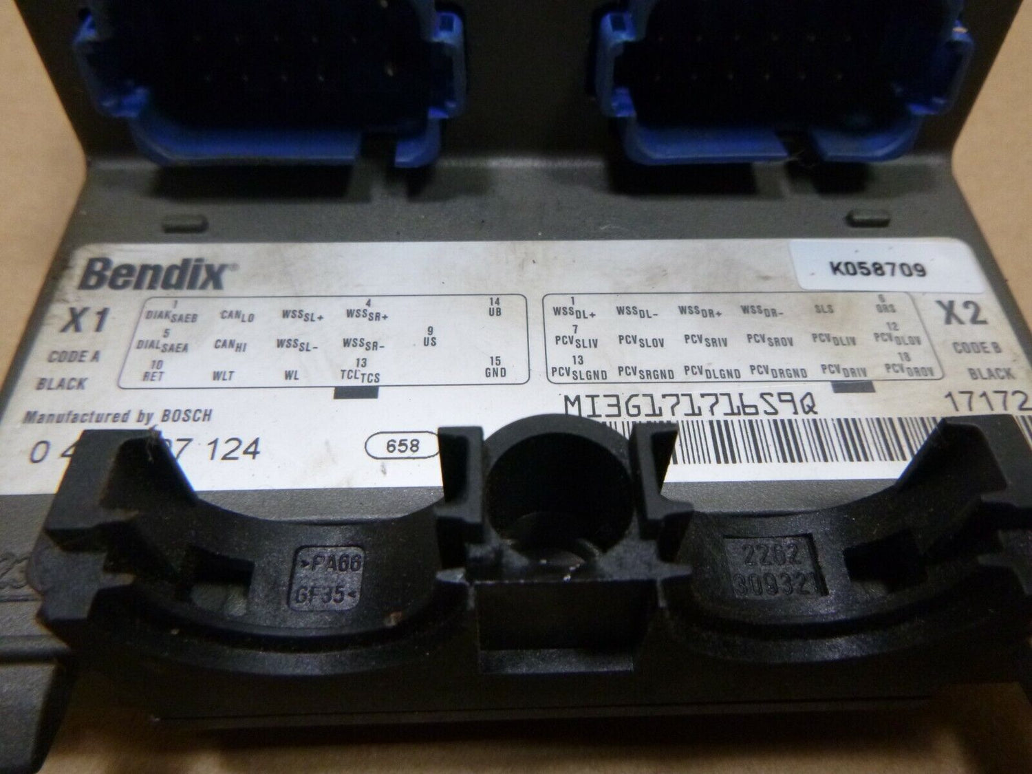 Bendix K058714 EC-60 Premium Frame ECU - K038367 - K062719 - 4251927 - K058709 | Replacement Truck Parts, Trailer Accessories, Automobile Supplies, Car Parts &amp; Accessories
