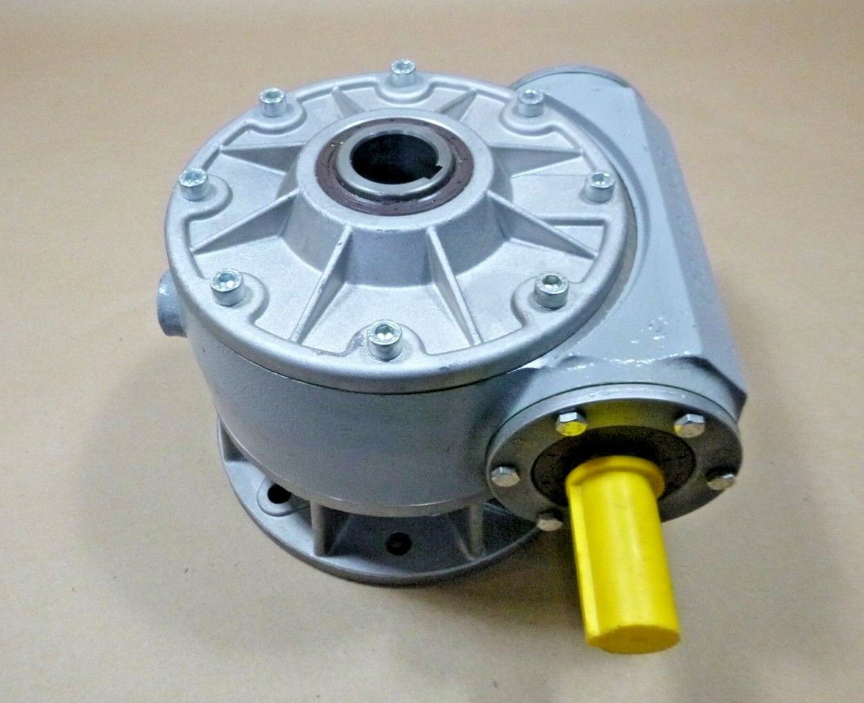 Bonfiglioli VF Series Wormgear Reducer VF86 FC1 15HS B3, 15:1 Ratio Hollow Shaft | Industrial Electric Motors, Pumps &amp; Parts