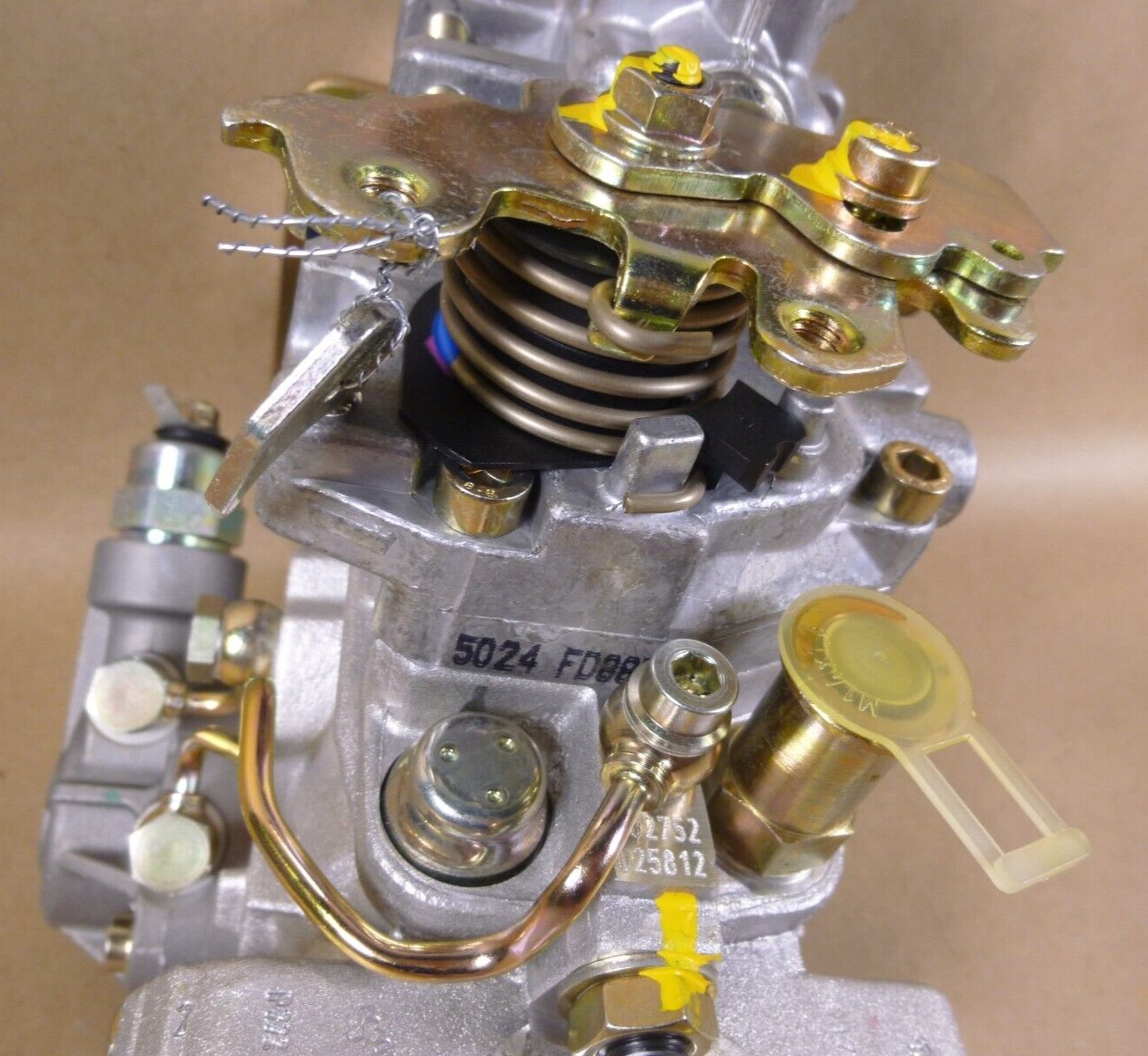 BOSCH Diesel Fuel Injection Pump For Case New Holland 5.0L 0460424274 2852272 | Industrial Tractor Parts Supplier and Surplus Tractor Parts &amp; Accessories