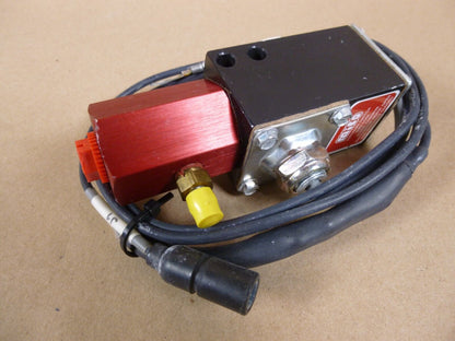 Cadillac Gage 136600 Pressure Switch XM1117 217517 , 5930-01-479-3968 | Replacement Truck Parts, Trailer Accessories, Automobile Supplies, Car Parts &amp; Accessories