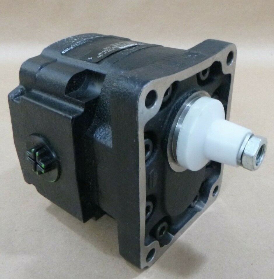 CASAPPA KM30 22 HYDRAULIC GEAR MOTOR CSC 3000RPM KM30.22D0-83E3-LOD/OF-V-CSC-VN | Industrial Electric Motors, Pumps &amp; Parts