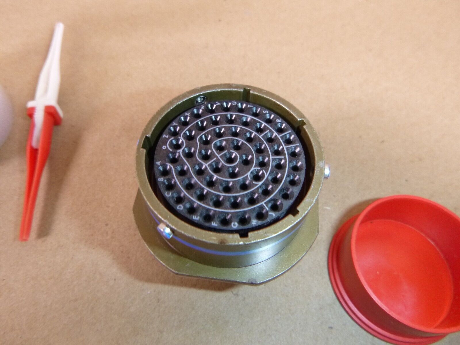 Circular MIL Spec Connector MB 61C 61