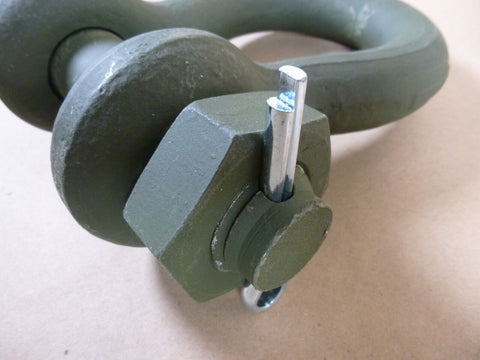 CM Columbus McKinnon USA 1 - 1/2" Shackle w/ Cotter Pin , WLL 30 Ton - Royal Equipment COLUMBUS MCKINNON