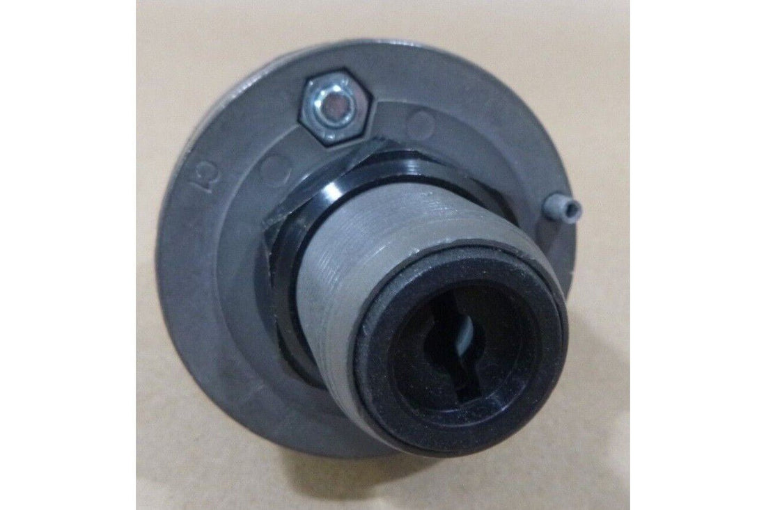 CNH OEM 79073032 IGNITION SWITCH FOR FG85 FR220 DC180LT FR220.2 LW90 FG105 FR70 | Industrial Tractor Parts Supplier and Surplus Tractor Parts &amp; Accessories