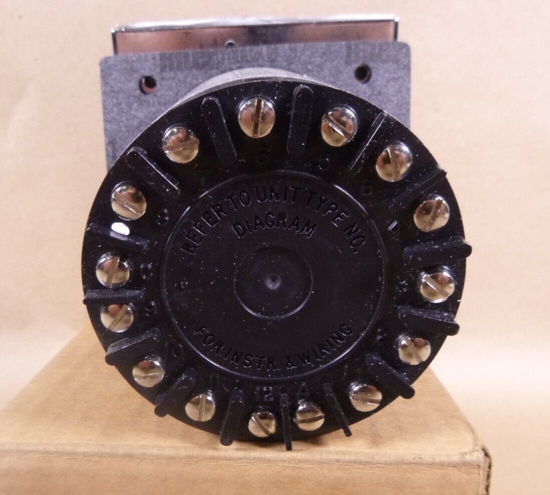 Danaher HP718A6 Eagle Signal 15 Minute Electromechanical Repeat Cycle Timer 120V | Industrial MRO Replacement Parts, Manufacturing Machine Parts &amp; Components, Heavy Equipment Parts Supplier