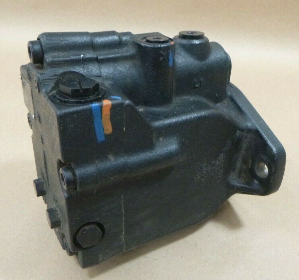 DANFOSS USA KV45 KV SERIES VARIABLE DISPLACEMENT HYDRAULIC DRIVE MOTOR 83020504 | Industrial Electric Motors, Pumps &amp; Parts