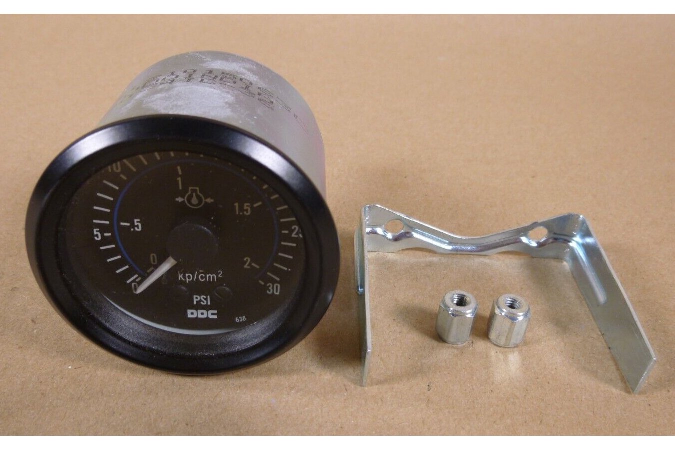 DDC Detroit Fits VDO 150-506 Pressure Gauge , 0-30 kp/cm2 | Electrical MRO Replacement Parts &amp; Components and Commercial Electrical Supplies Company