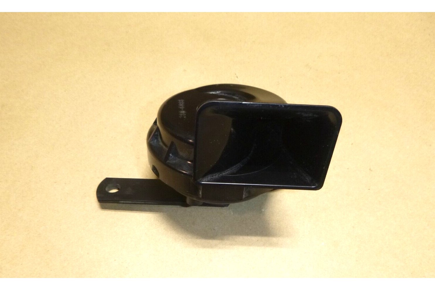Deep Tone Truck Signal Horn 24 Volt 420 Hz Fits MAN TGA/TGS/TGX, Made in Germany | Replacement Truck Parts, Trailer Accessories, Automobile Supplies, Car Parts &amp; Accessories