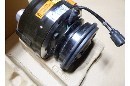 Delphi M998 Humvee 24V, 1 Groove 2 Wire A/C Compressor w/ Clutch 12480559 | Genuine HMMWV Replacement Parts and Military Surplus Humvee Parts &amp; Accessories
