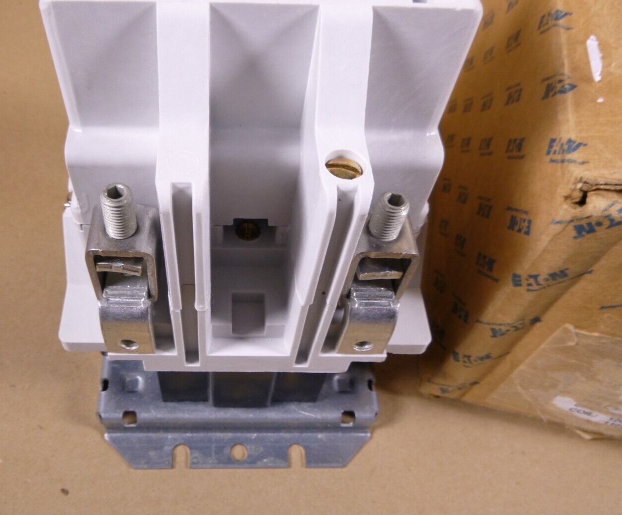 Eaton A201K3BA Non-Reversing Contactor, 90A, Two-pole open, Size 3, A200 series | Electrical MRO Replacement Parts &amp; Components and Commercial Electrical Supplies Company