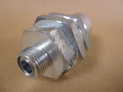 EATON Hydraulic Quick Connect Hose Coupling 1" Female Socket 8HP16 &amp; Plug 8KP16 | Industrial MRO Replacement Parts, Manufacturing Machine Parts &amp; Components, Heavy Equipment Parts Supplier