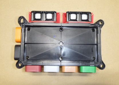 Eaton Series 32000 DVEC (Dual vehicle electrical center) 24V Power Distribution | Electrical MRO Replacement Parts &amp; Components and Commercial Electrical Supplies Company