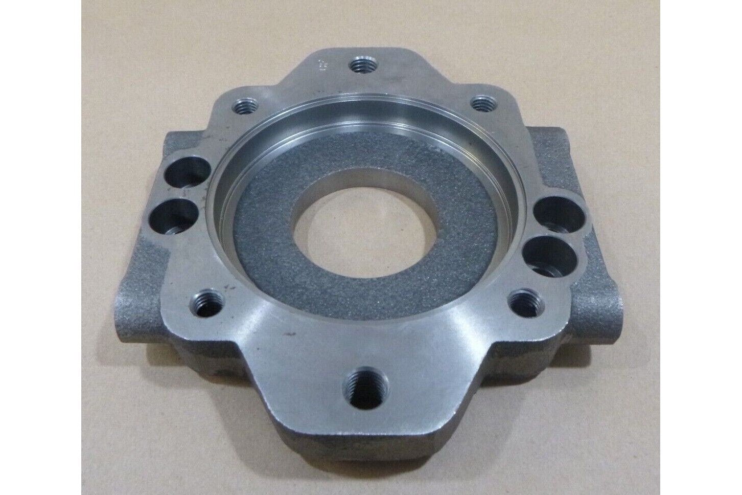 EATON VICKERS 692934 CF-11 PVH 131 141 PUMP THRU-DRIVE ADAPTER C-FLANGE | Industrial MRO Replacement Parts, Manufacturing Machine Parts &amp; Components, Heavy Equipment Parts Supplier