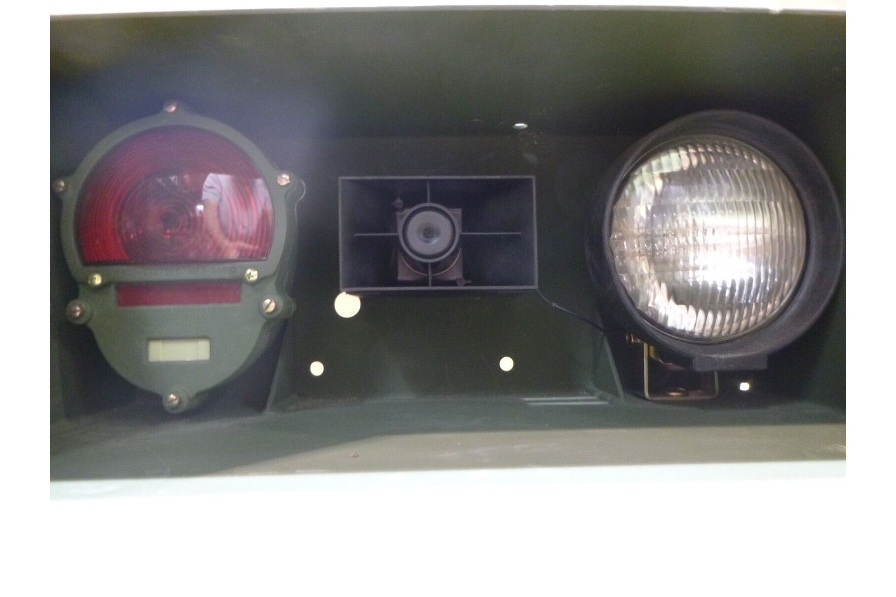 Entwistle Rough Terrain Forklift MHE270 / MHE271 Rear Left Lightbox W/ Lights | Replacement Truck Parts, Trailer Accessories, Automobile Supplies, Car Parts &amp; Accessories
