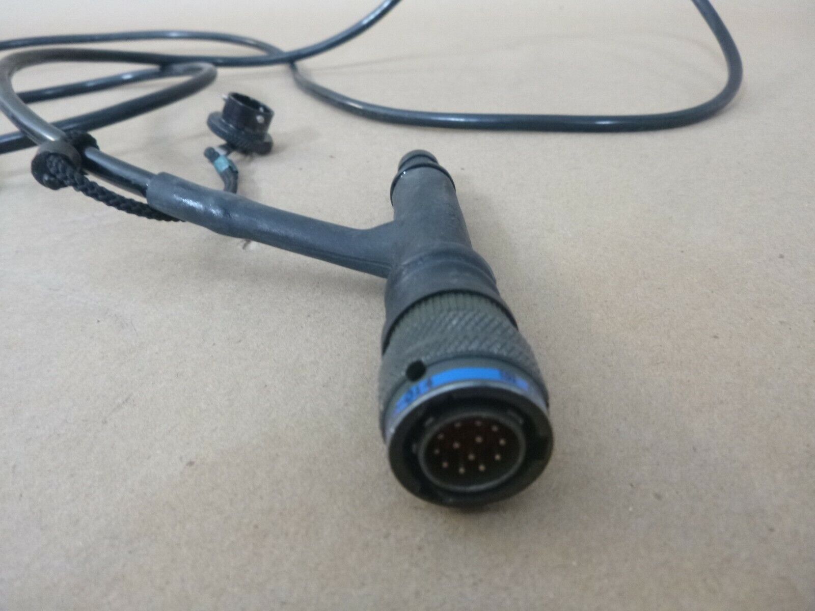 GENTEX K10048189-501 MICROPHONE FOR AN/PSQ-7 , OYO GEOSPACE , 5965-01-481-8568 | Electrical MRO Replacement Parts &amp; Components and Commercial Electrical Supplies Company