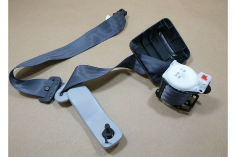 GENUINE TOYOTA HIACE 1999 - 2006 REAR RH SEAT BELT NO.2 TK - ABO - EF487 73560 - 26210B1 - Royal Equipment Royal Equipment